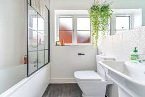 Photo 7- click for photo gallery